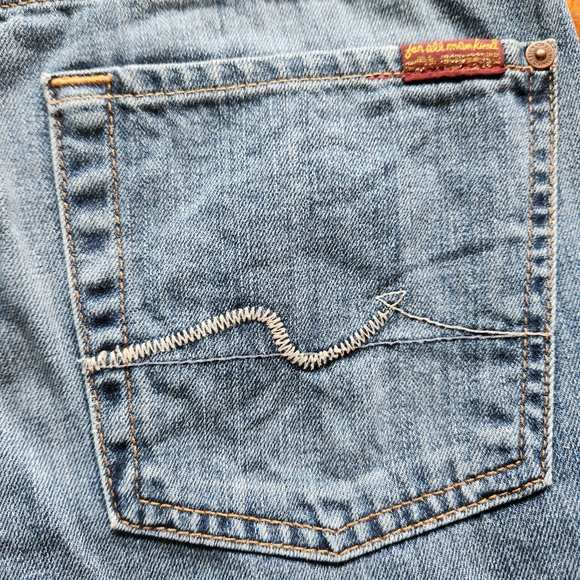 7 for all Mankind Standard Straight Leg Size 28 Inseam 32 NEVER WORN NWT - Picture 2 of 9